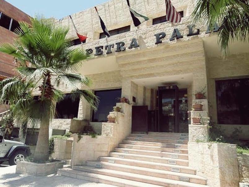 Petra Palace Hotel Vádi Músza Kültér fotó